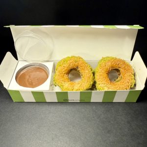 Fıştık K-Donut – kadayıf donut ve çikolata sosu
